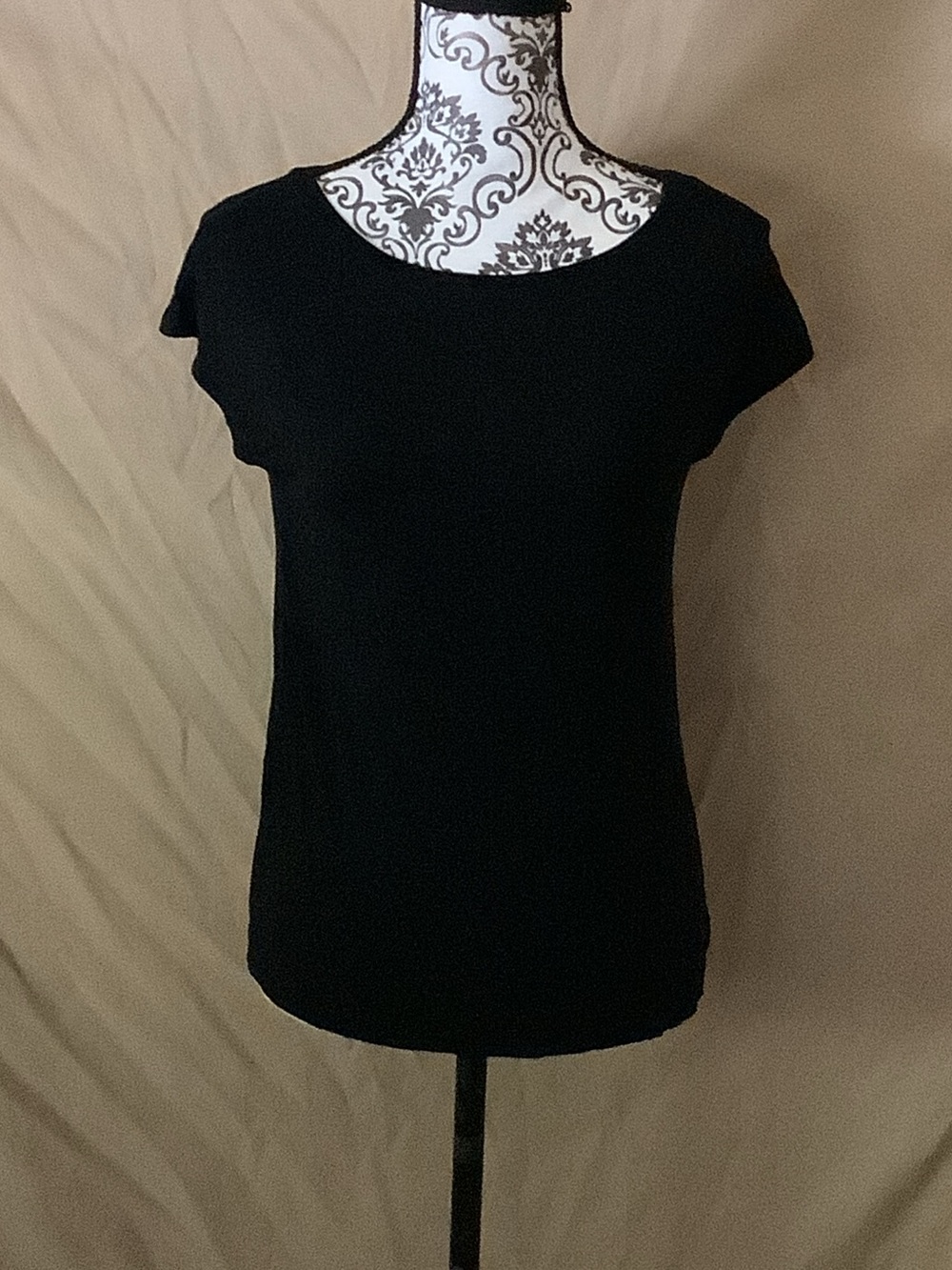 Merona Black Short Sleeve Scoop Neck Tee
